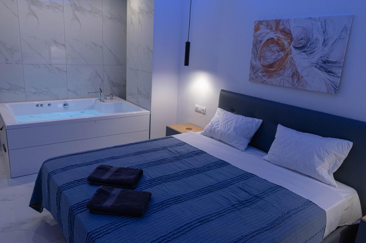 Athens Jacuzzi Apartment 外观 照片